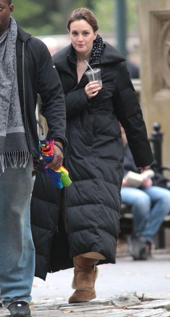 Leighton Meester: Widzę wypryski, podkrążone oczy... (FOTO)