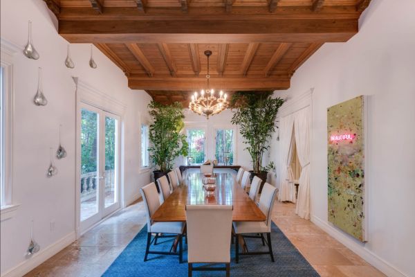 Lenny Kravitz sprzedaje willę! Cena zwala z nóg!