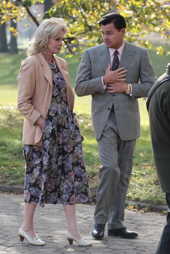 Leonardo DiCaprio całuje się z 66-latką (FOTO) Leonardo DiCaprio całuje się z 66-latką (FOTO)