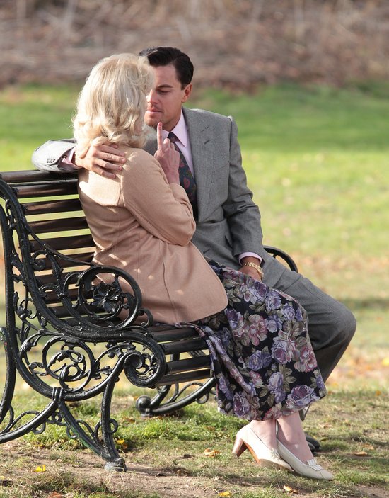 Leonardo DiCaprio całuje się z 66-latką (FOTO) Leonardo DiCaprio całuje się z 66-latką (FOTO)