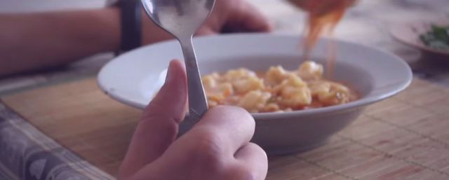 Ta parodia Sarsy Letniego, Chamskiego Podrywu jest hitem!