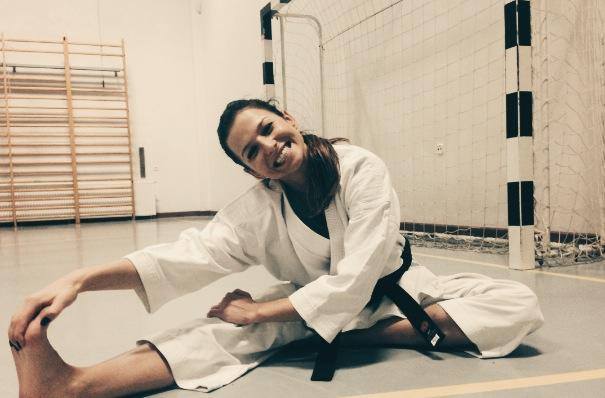 Biedny Lewy! Anna Lewandowska serwuje czipsy z buraka...