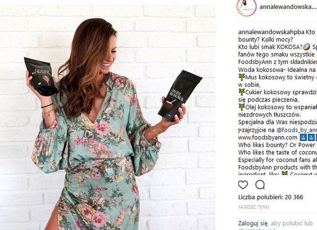 Anna Lewandowska w stylizacji, która będzie HITEM lata (Instagram) Anna Lewandowska w stylizacji, która będzie HITEM lata (Instagram)