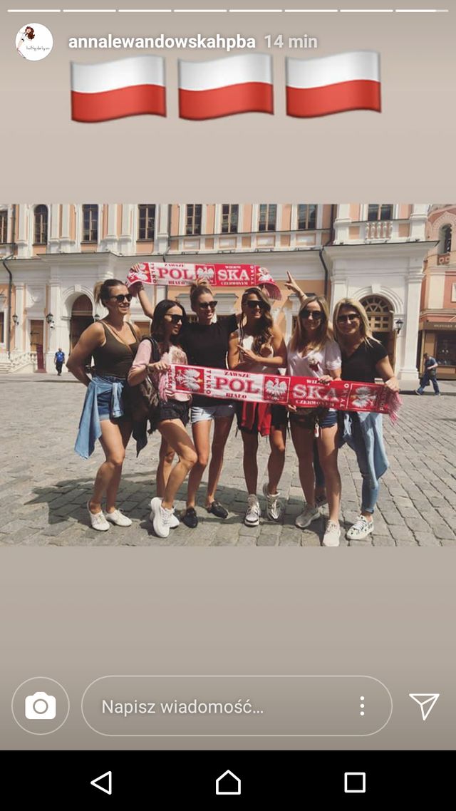 Anna Lewandowska zafundowała sobie ODJECHANĄ fryzurę na mecz