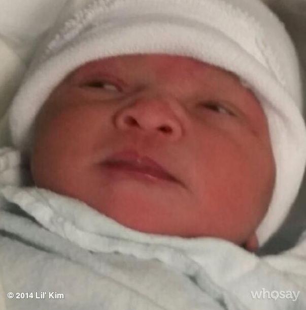 Lil Kim pokazała buźkę córeczki (FOTO)