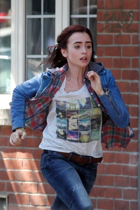 Lily Collins w akcji (FOTO)