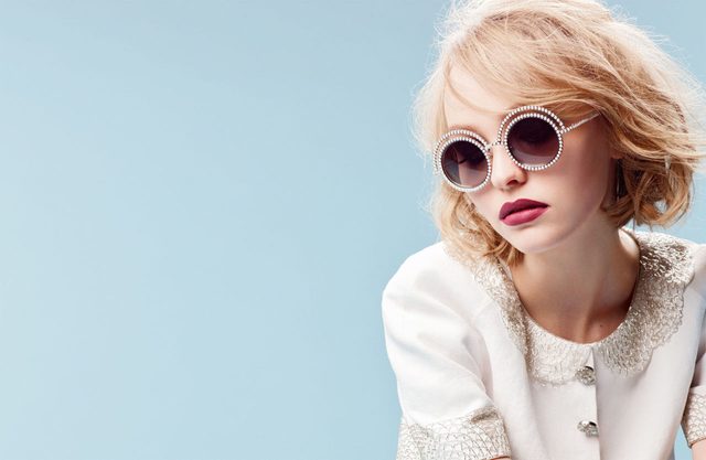 Lily Rose Depp została nową ambasadorką Chanel [VIDEO]