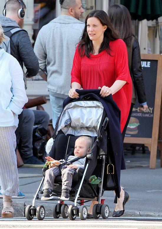 Liv Tyler urodzi lada dzień (FOTO)