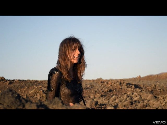 Olivia Anna Livki w nowym teledysku [VIDEO]