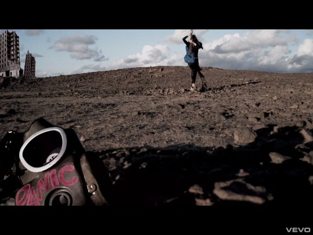 Olivia Anna Livki w nowym teledysku [VIDEO]