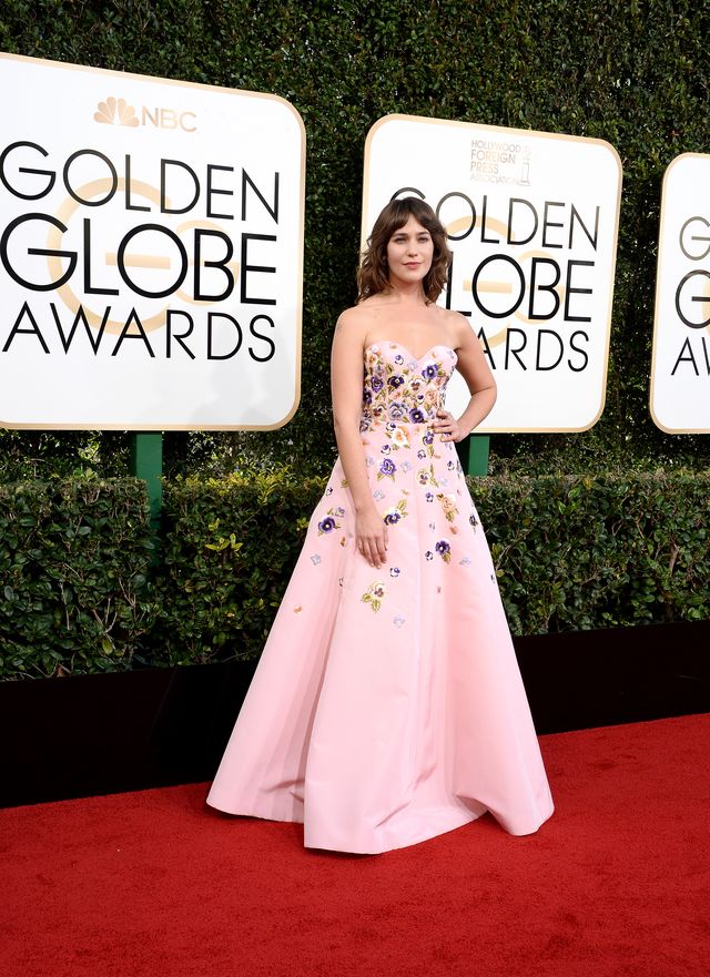 Która gwiazda nie ogoliła włosów pod pachami przed Złotymi Globami? (FOTO)