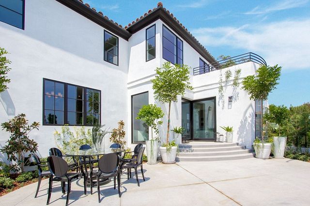 Wow! To chyba najpiękniejszy dom w Los Angeles!