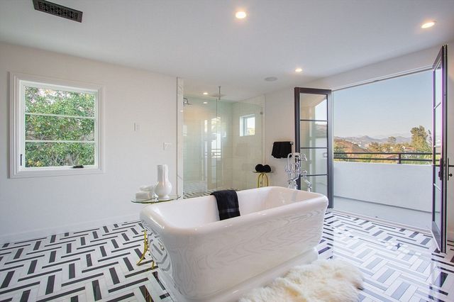 Wow! To chyba najpiękniejszy dom w Los Angeles!