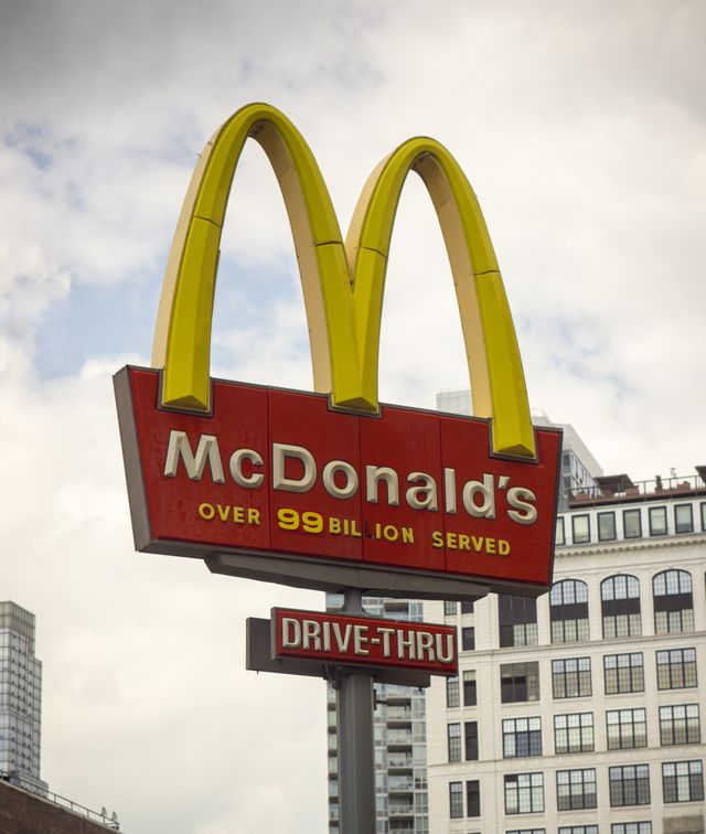 McDonald`s zmienia strategię, dzieci już nie dostaną zabawek