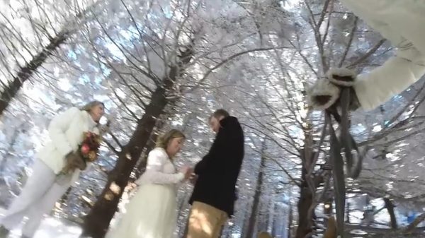 To był naprawdę MAGICZNY ślub [VIDEO]