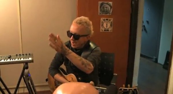 Lubert do żony o śpiewie w chórkach: Chyba w sekcji fletowej Lubert do żony o śpiewie w chórkach: Chyba w sekcji fletowej