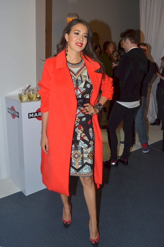 To Macademian Girl jest agentem?