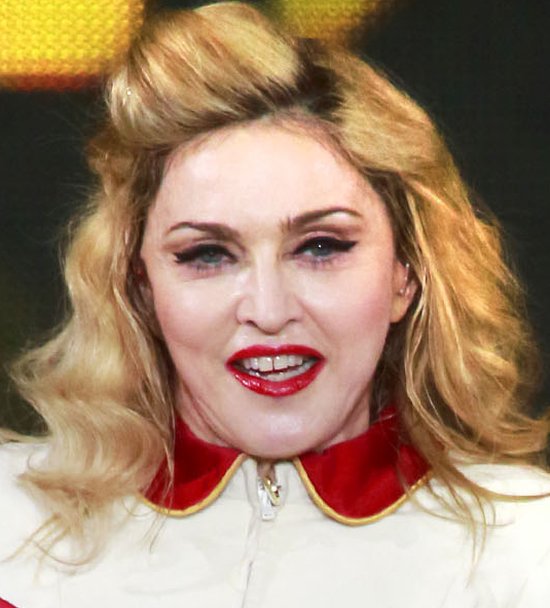 54-letnia Madonna znów się rozebrała (FOTO) 54-letnia Madonna znów się rozebrała (FOTO)