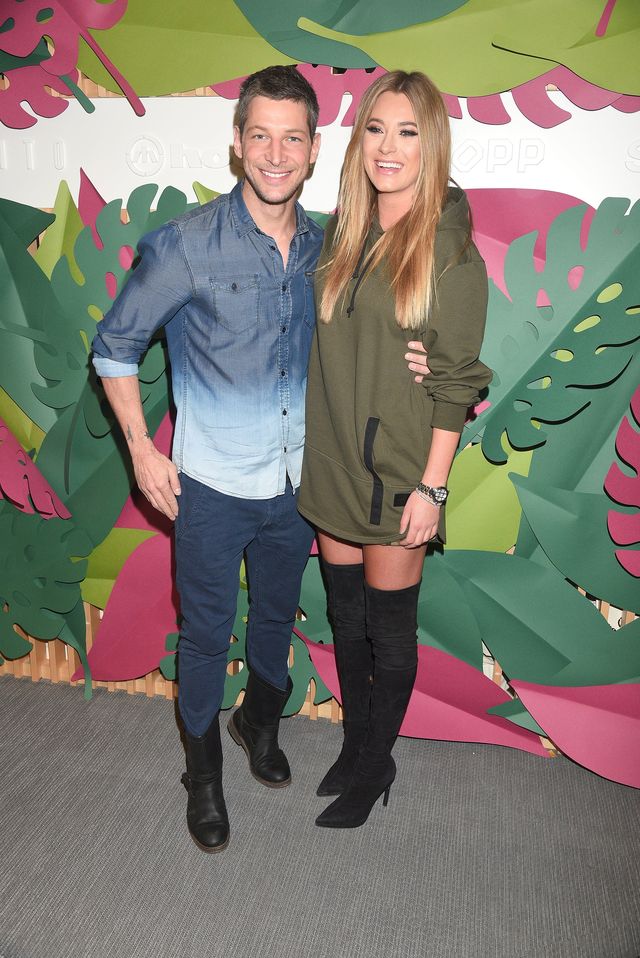 Maffashion vs Zawadzka - która lepiej wyglądała w kozakach za kolano? (FOTO)