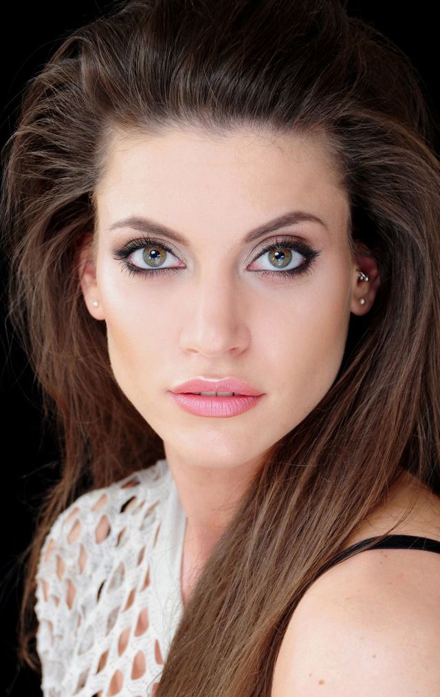 WOW! Magdalena Omarska, Miss FitLOOk Models, wygląda jak Angelina Jolie! (FOTO)