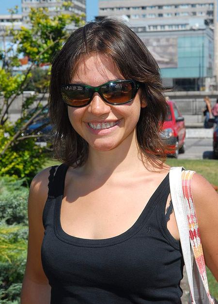 Gwiazda serialu Galeria mieszka pod Paryżem Gwiazda serialu Galeria mieszka pod Paryżem