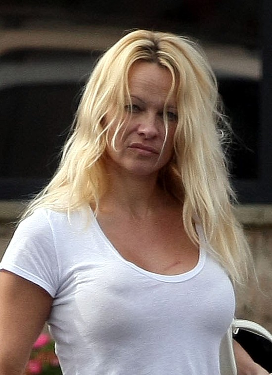 Gwiazdy bez makijażu - jak wyglądają? (FOTO)