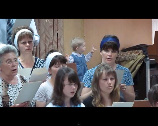 Ta mała dyrygentka jest świetna!  [VIDEO]