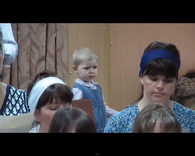 Ta mała dyrygentka jest świetna!  [VIDEO]