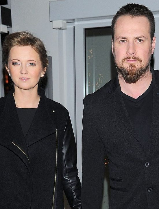 Ten szczegół w stylizacji żony Małaszyńskiego przykuwa wzrok