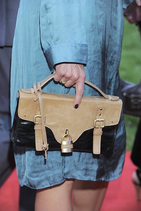 Foremniak wraca jako fashionistka  (FOTO)