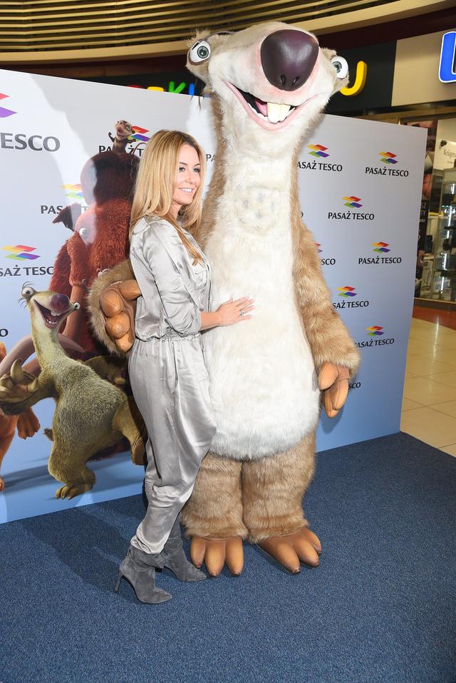 Małgorzata Rozenek z synami w kinie (FOTO)