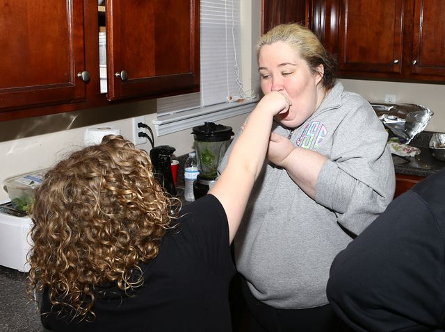 SZOK! Mama June po schudnięciu zrobiła się ŁADNA! (VIDEO)