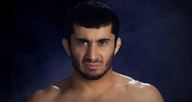 Mamed Khalidov pojawił się w reklamie [VIDEO]