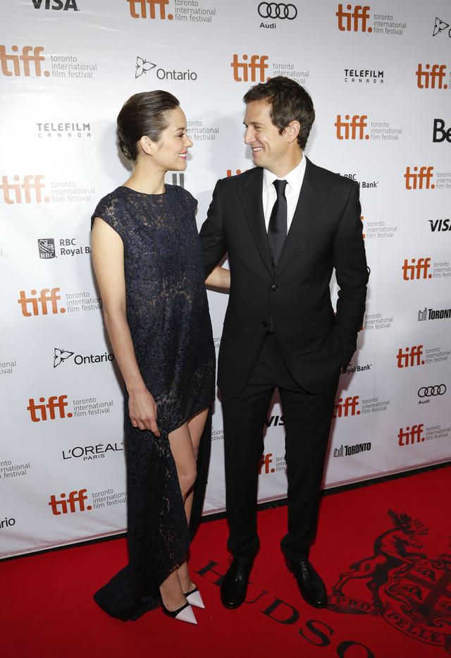 Partner Marion Cotillard OSTRO skomentował plotki o romansie aktorki i Pitta