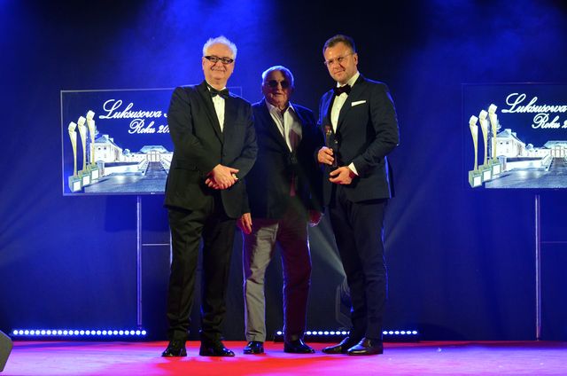 Statuetki Luksusowa Marka Roku 2017 rozdane! (ZDJĘCIA) Statuetki Luksusowa Marka Roku 2017 rozdane! (ZDJĘCIA)