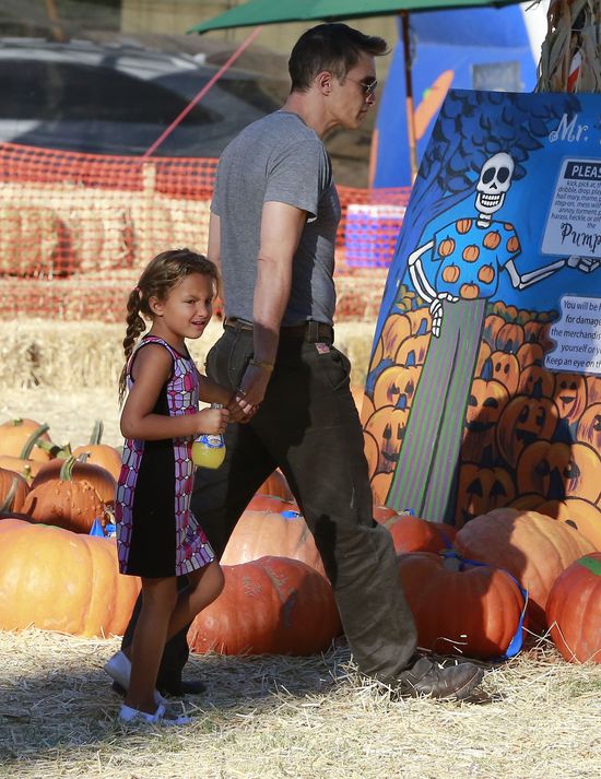 Oliver Martinez spędza czas z przybraną córką (FOTO)