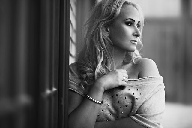 Finalistka Szansy na sukces nagrywa płytę Finalistka Szansy na sukces nagrywa płytę