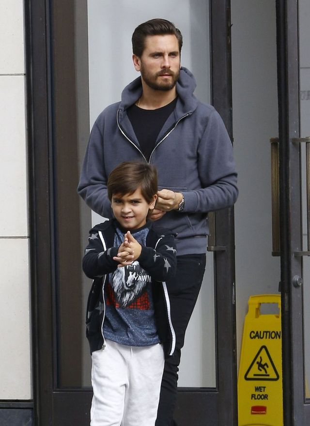 Czy Scott Disick nie powinien się zainteresować tym, co robi jego syn? (FOTO)