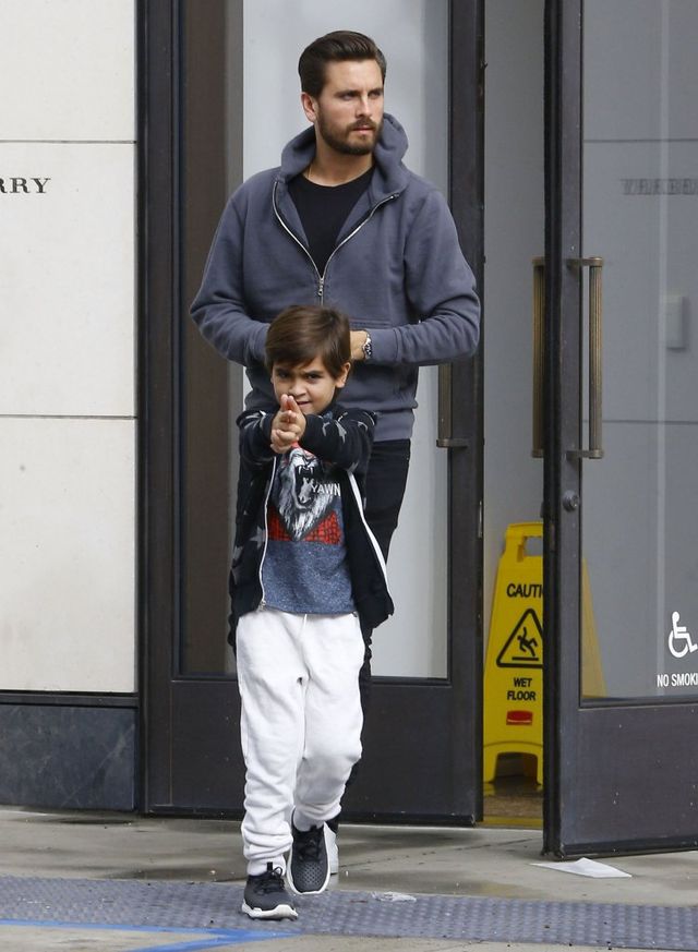 Czy Scott Disick nie powinien się zainteresować tym, co robi jego syn? (FOTO)