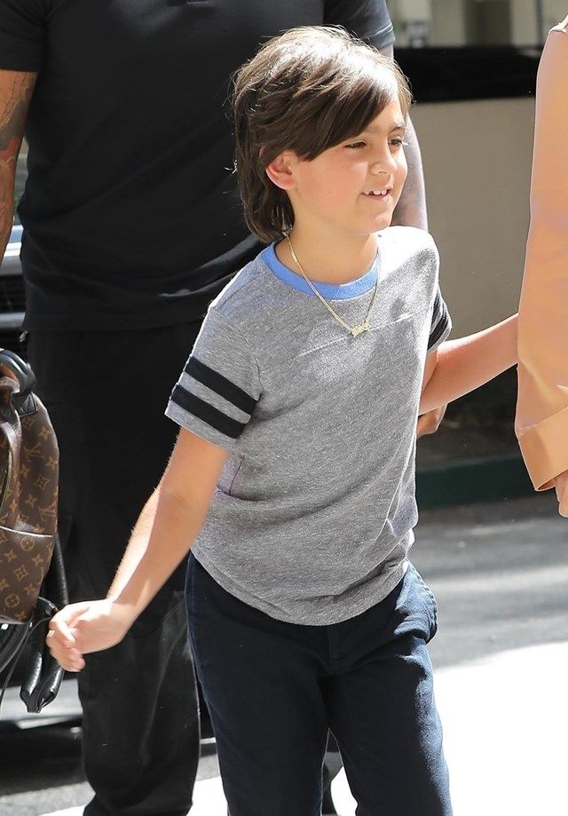 HEJT na Kourtney Kardashian za to, do czego ZMUSIŁA swojego syna Masona