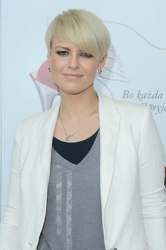 Cichopek tańczy na bosaka (FOTO) Cichopek tańczy na bosaka (FOTO)