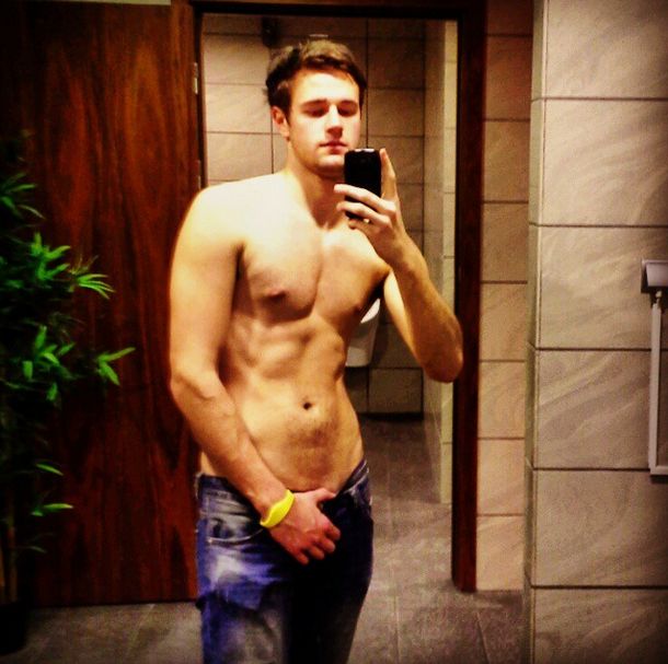 Mateusz Góral chwali się lepszą sylwetką (FOTO)