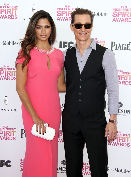 Matthew McConaughey nabiera ciała (FOTO) Matthew McConaughey nabiera ciała (FOTO)