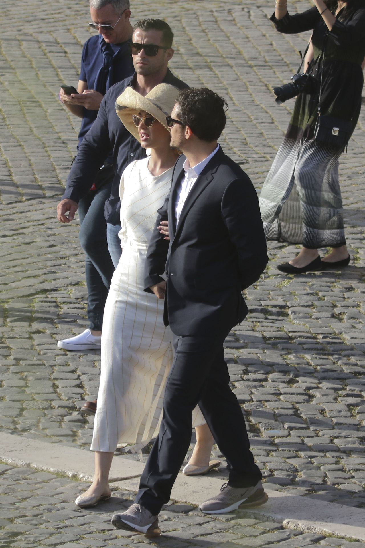 Tego nie możecie przegapić - PÓŁNAGI Orlando Bloom w łazience (ZDJĘCIA) Tego nie możecie przegapić - PÓŁNAGI Orlando Bloom w łazience (ZDJĘCIA)