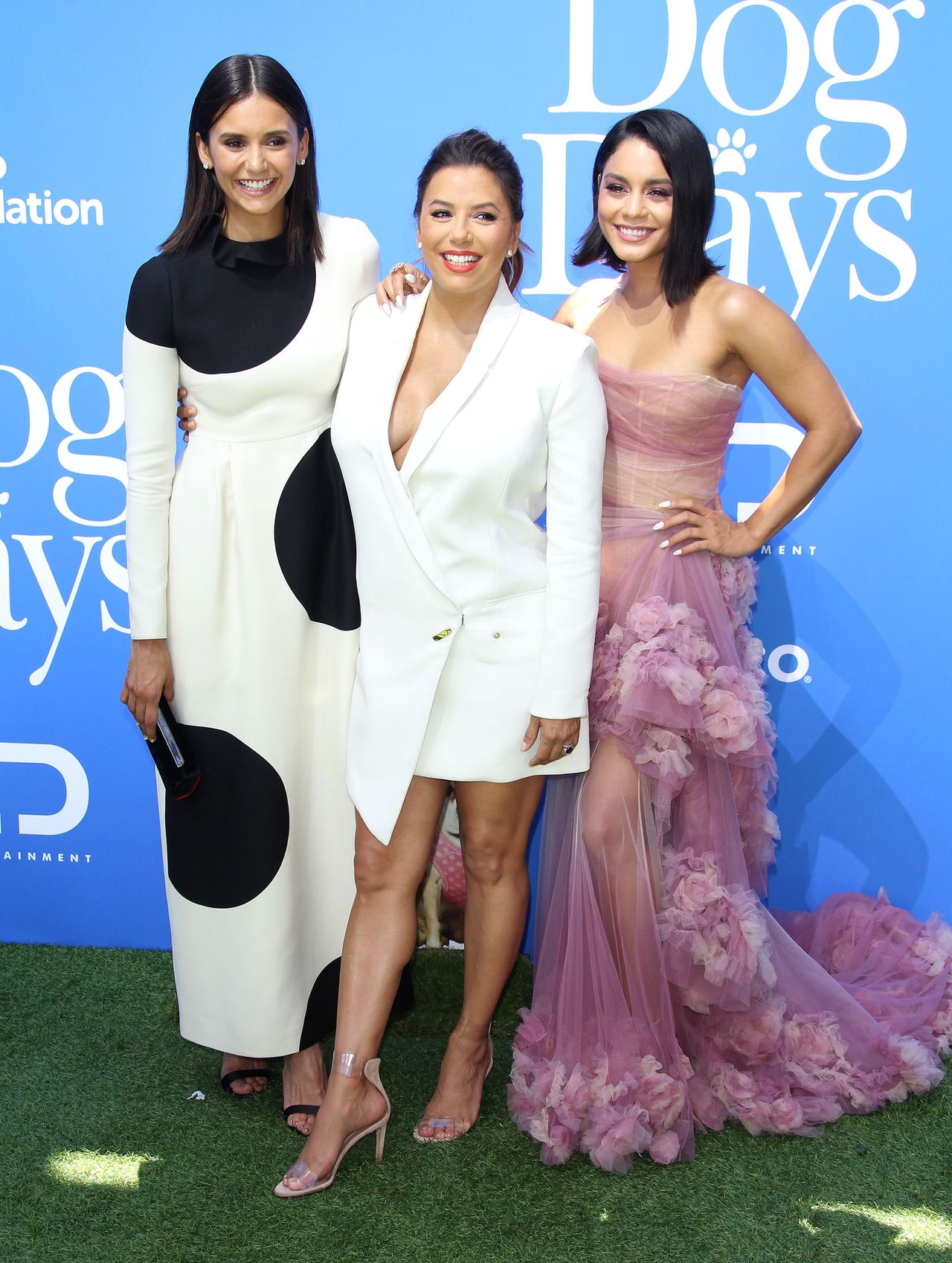 Eva Longoria pierwszy raz po porodzie na ściance (ZDJĘCIA)