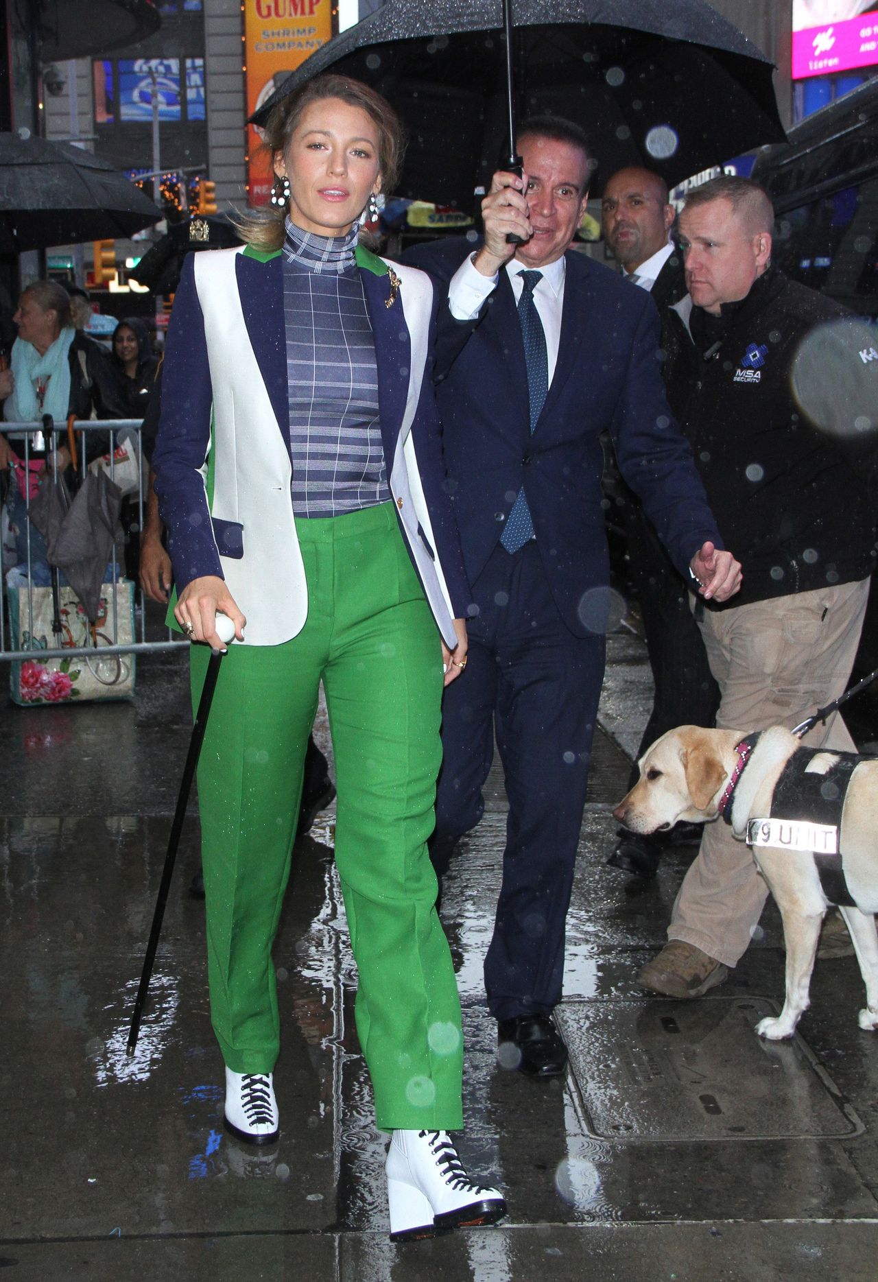 Czy to NAJGORSZA stylizacja Blake Lively? (ZDJĘCIA)