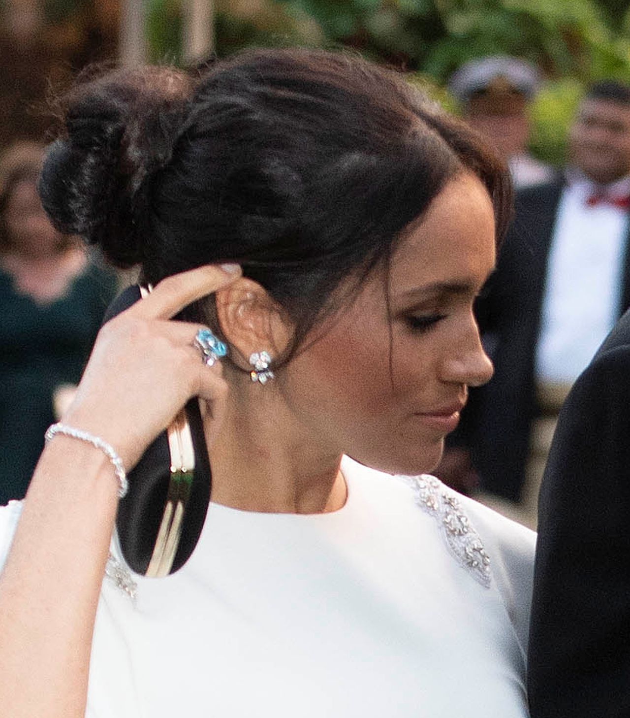 Tę białą suknię Theia księżnej Meghan trzeba było PRZERABIAĆ (ZDJĘCIA) Tę białą suknię Theia księżnej Meghan trzeba było PRZERABIAĆ (ZDJĘCIA)