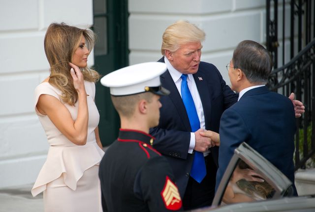 Stylista kazał wprowadzić Melania Trump pewne zmiany w stylu ubierania