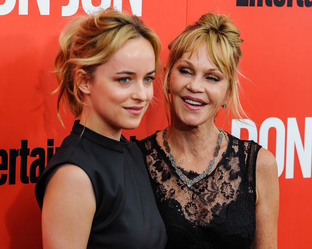 Mama Dakoty Johnson poddała się EKSPERYMENTALNEJ terapii. Ma być WIECZNIE młoda