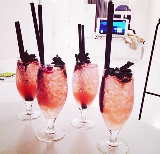 Czy Jessikę Mercedes boli dzisiaj głowa? (FOTO)